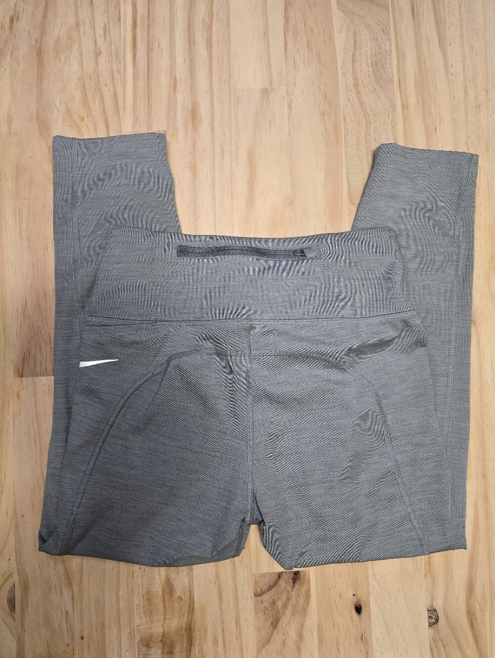 Nike Olive Gray Dri-FIT Cropped Leggings